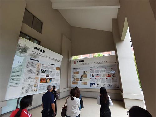 清風育人培根鑄魂，廉韻潤心筑牢防線——邵陽縣第七高級中學組織教職工參觀廉潔文化教育中心并開展文化藝術交流活動